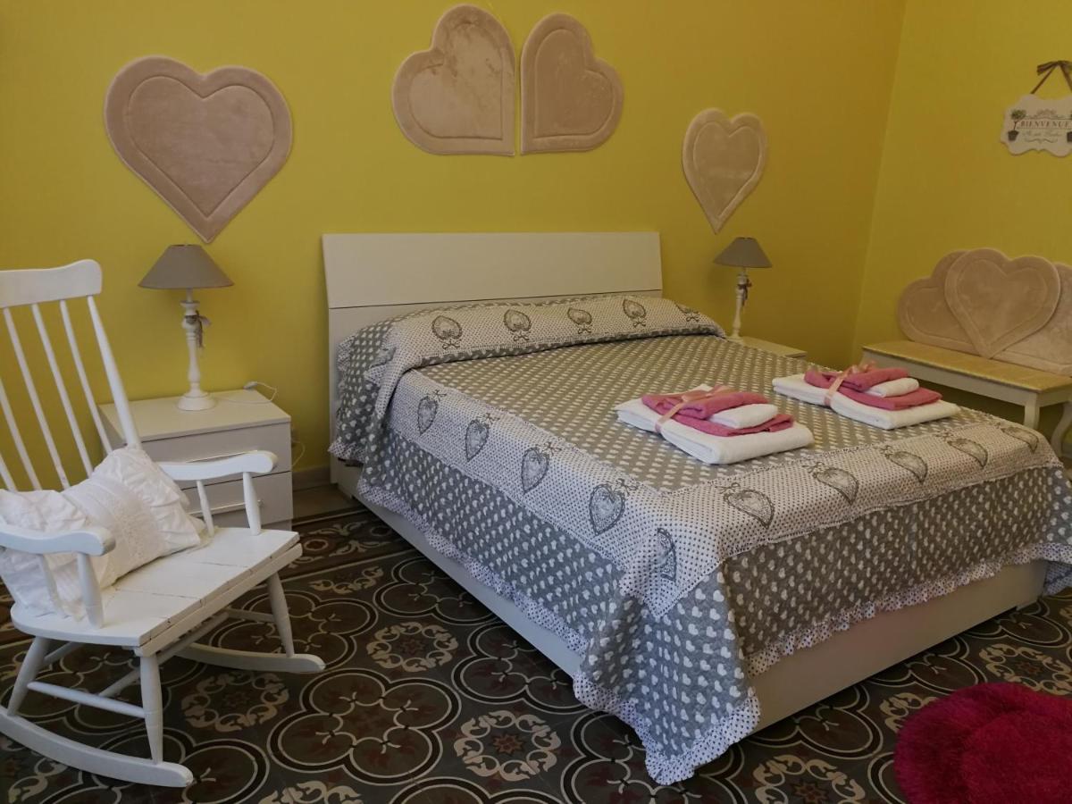Appartamento Cuore Al Centro Di 타란토 외부 사진