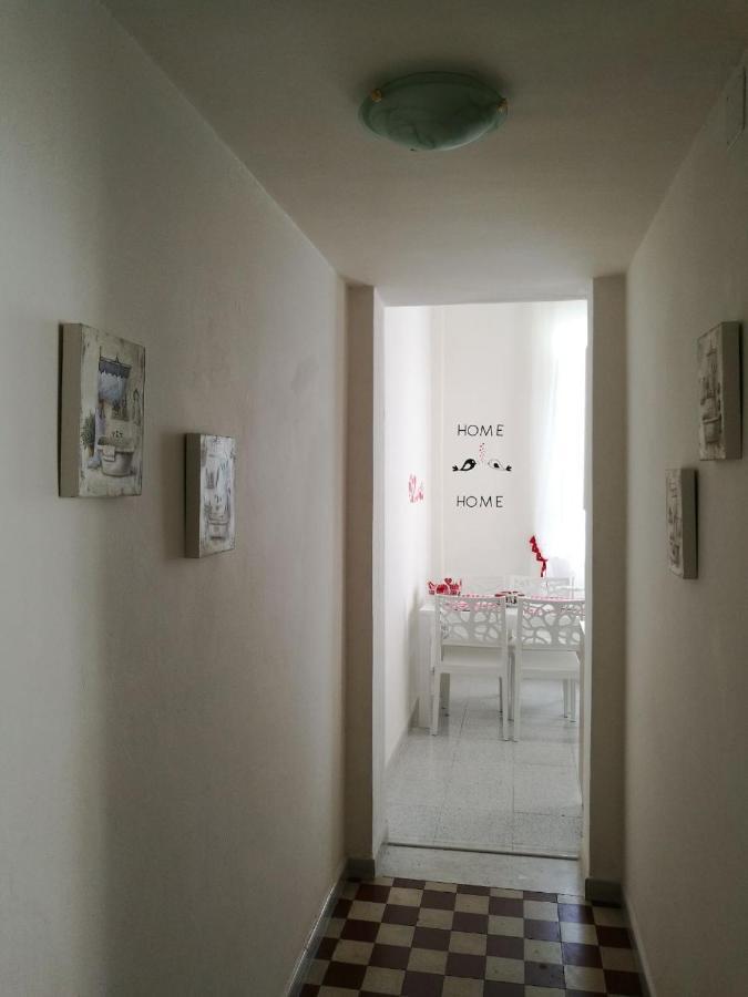 Appartamento Cuore Al Centro Di 타란토 외부 사진